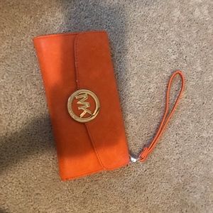MK wallet